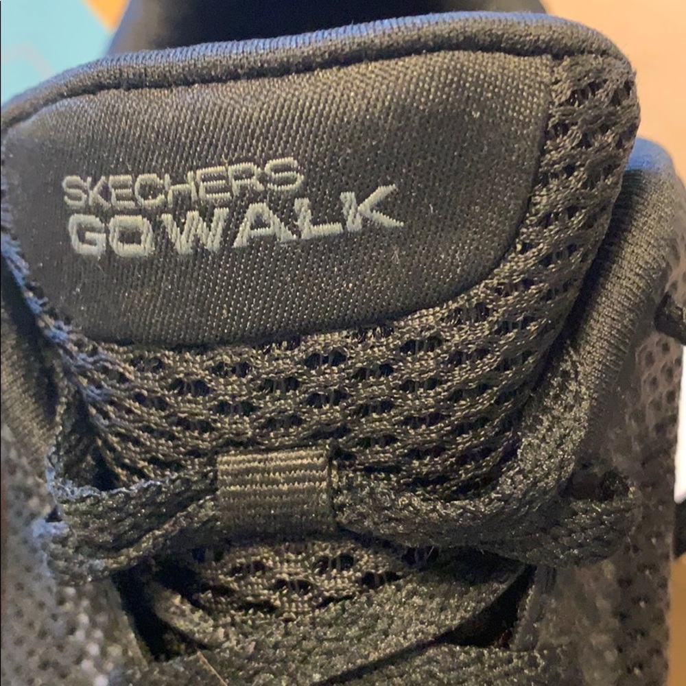 Shoes - Picture 2 of 6
